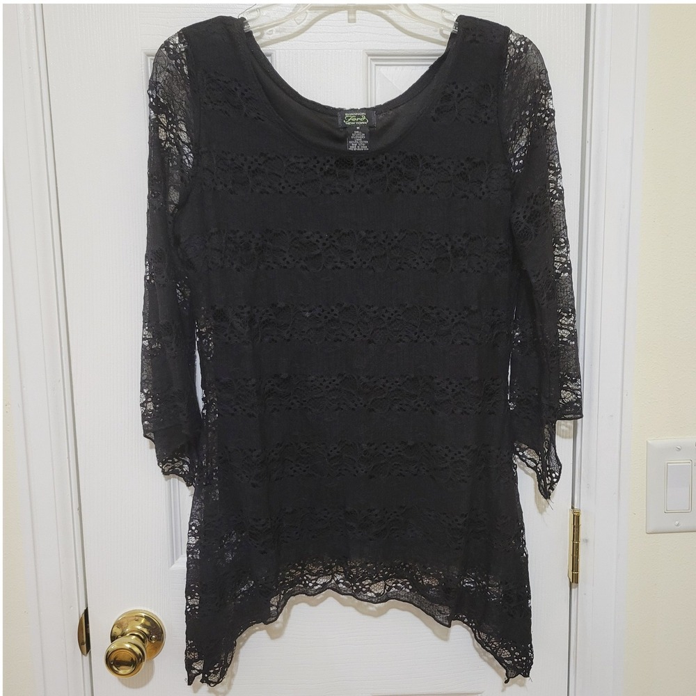 Shannon Ford New York Black Lace Sharkbite Tunic Top 3/4 Bell Sleeve Medium